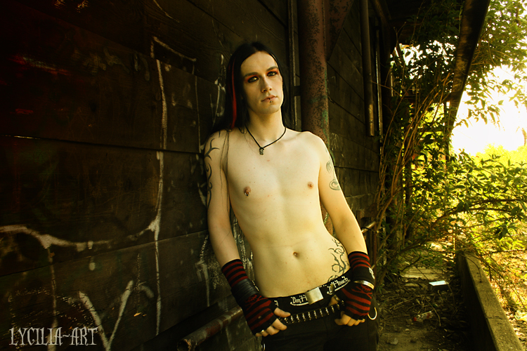 Sexy naked gothic boys